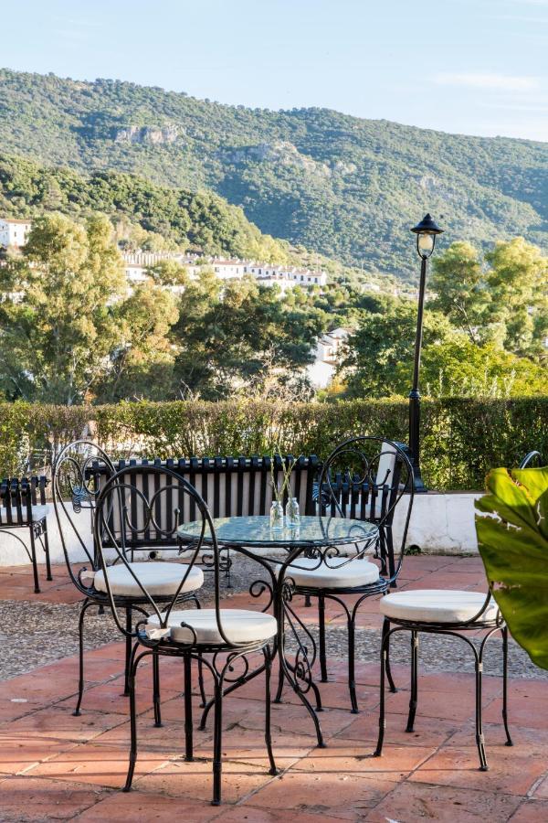 Tugasa Hotel Las Truchas El Bosque Bagian luar foto
